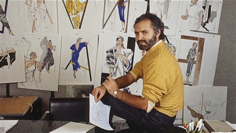 Omicidio di Gianni Versace: guarda il documentario 